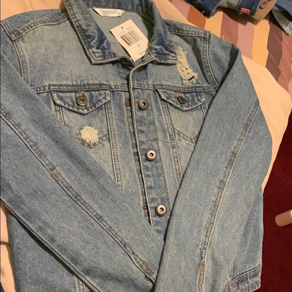 Highway Jean Jacket; Size Medium